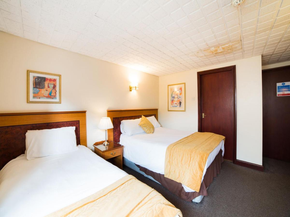 Hotel The Whistle And Flute Barnetby le Wold Exterior foto